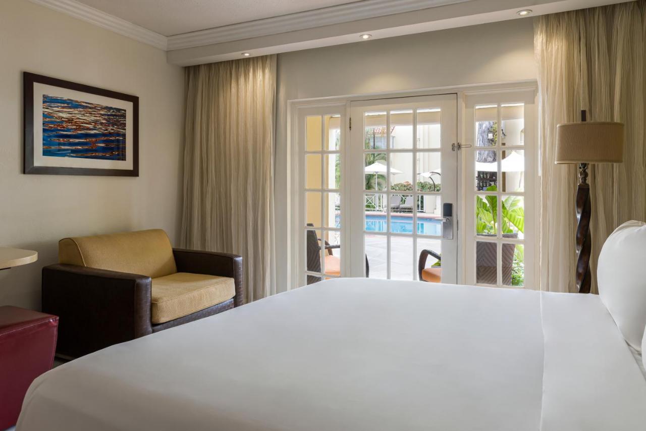 Tamarind By Elegant Hotels - All-Inclusive (Adults Only) Saint James Bagian luar foto
